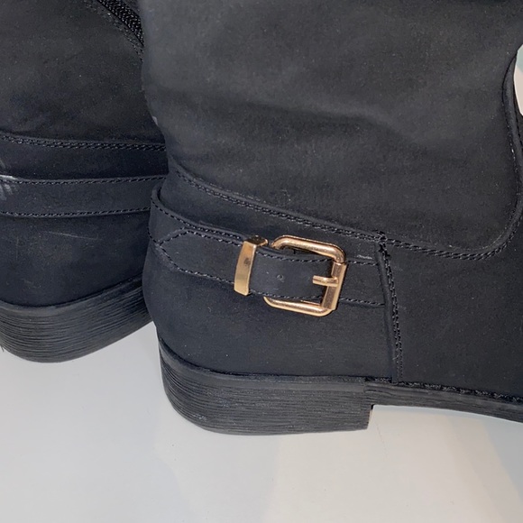 Steve Madden Knee High Boots with Gold Detail - Picture 5 of 8